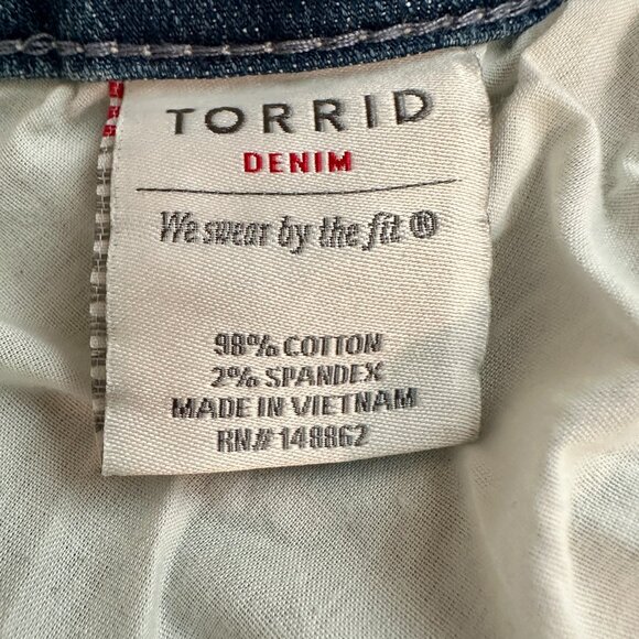Torrid We Swear By The Fit Boyfriend Distressed Denim Jeans Women's Size 20 Boho - Picture 7 of 12